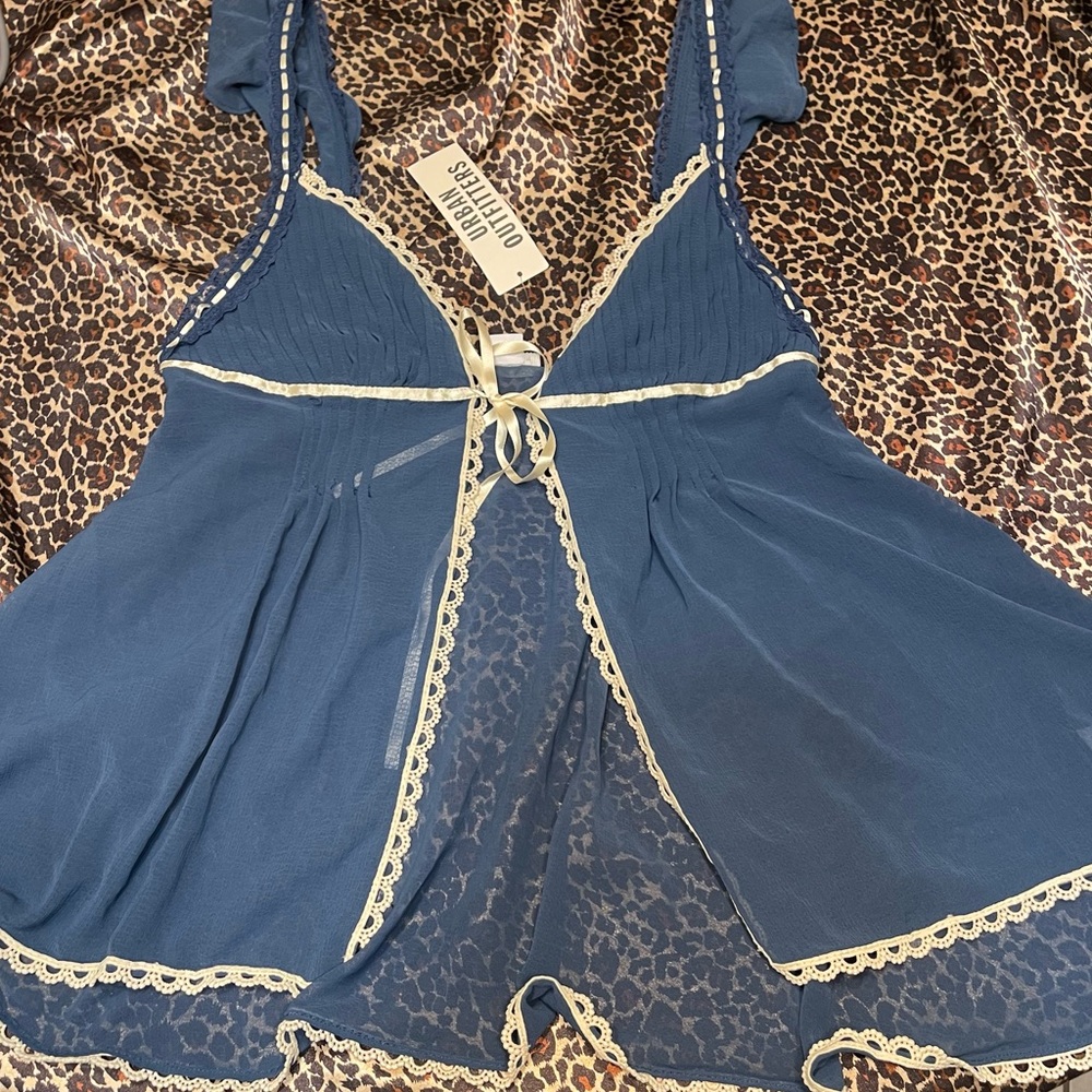 Kimchi Blue Too Cute Flyaway Babydoll Top